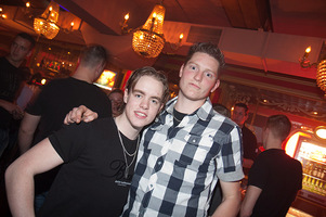 foto De wereld draait hardstyle, 15 april 2011, Bob's, Uitgeest #649997