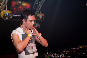 foto De wereld draait hardstyle, 15 april 2011, Bob's, Uitgeest #650010