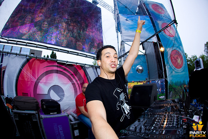 foto Dancetour Breda 2011, 12 juni 2011, Chasséveld, met Laidback Luke