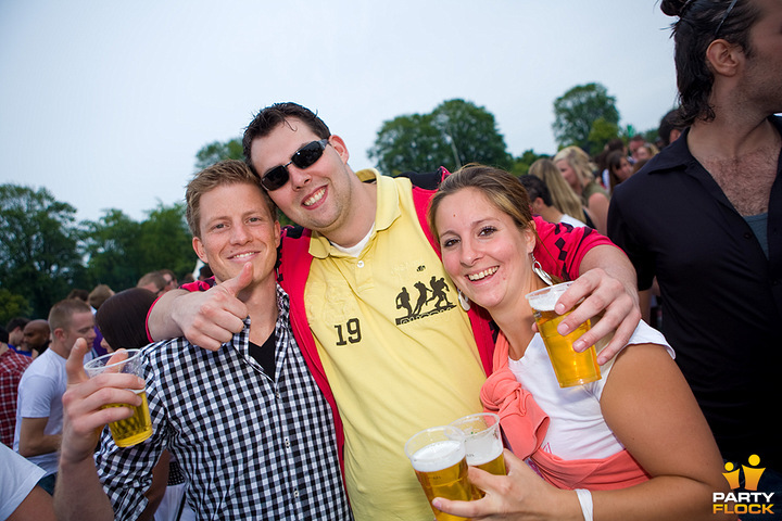 foto Dancetour Breda 2011, 12 juni 2011, Chasséveld