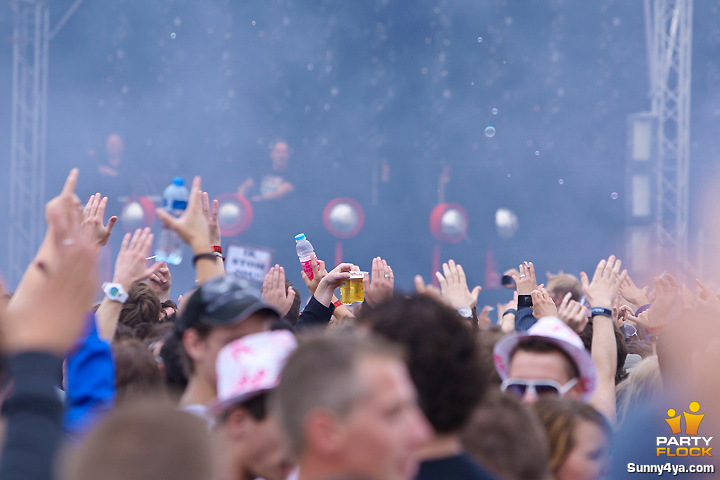 foto Defqon.1 Festival, 25 juni 2011, Walibi Holland