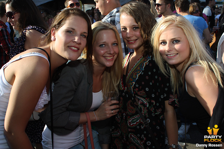 foto Stereo Sunday, 3 juli 2011, Kazerneterrein Venlo-Blerick