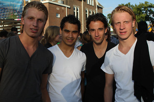 foto Stereo Sunday, 3 juli 2011, Kazerneterrein Venlo-Blerick, Blerick #664579