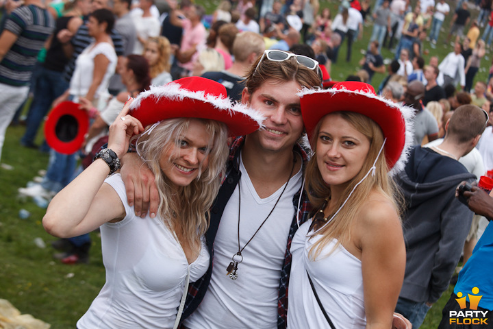 foto Dance Valley, 6 augustus 2011, Spaarnwoude