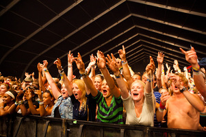 foto Sziget Festival, 11 augustus 2011, Óbudai-sziget, Budapest #670530