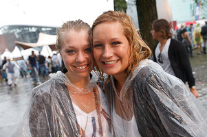 foto Loveland Festival, 13 augustus 2011, Sloterpark, Amsterdam #671702