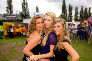 foto Dream Village, 28 augustus 2011, Heihoef, Oosterhout #675143