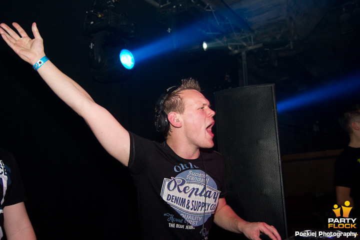 foto Loudness, 10 december 2011, Maassilo, met Degos & Re-Done