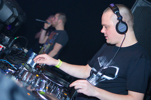 foto Noize Suppressor, 3 maart 2012, Stahlwerk, Düsseldorf #699566