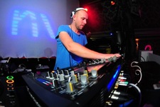 Foto's, This is, 10 maart 2012, Huize Maas, Groningen