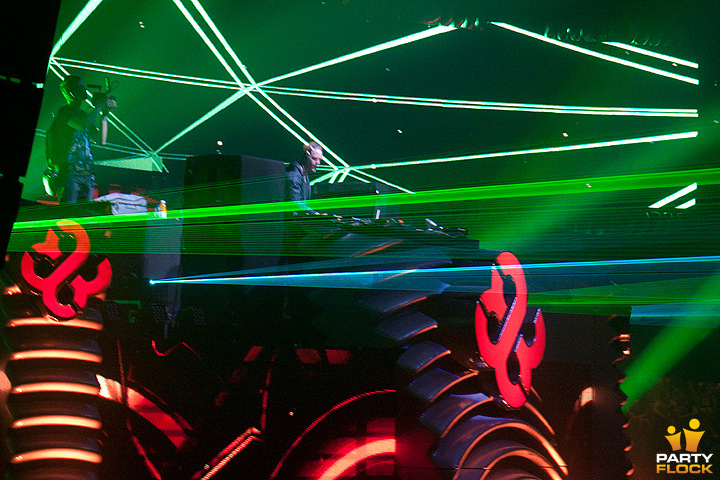 foto Reverze, 17 maart 2012, Sportpaleis Antwerpen, met B-Front