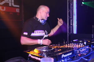 foto Puzzy Deluxe, 24 maart 2012, Crystal Venue, Culemborg #702695