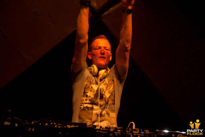 foto Scantraxx 10 years, 14 april 2012, Heineken Music Hall, met Scope DJ