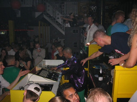 foto Pussy Lounge, 8 november 2003, Amigo's, Dordrecht #70595