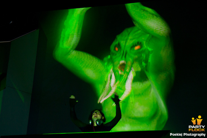 foto The Skrillex Cel, 28 april 2012, Heineken Music Hall, met Skrillex