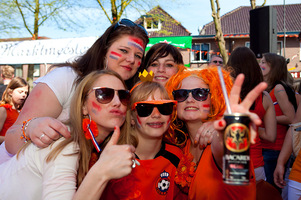 foto Koninginnedag, 30 april 2012, Kerkplein, Putten #707248