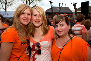 foto Koninginnedag, 30 april 2012, Kerkplein, Putten #707311