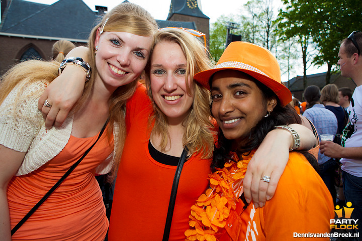 foto Koninginnedag, 30 april 2012, Kerkplein