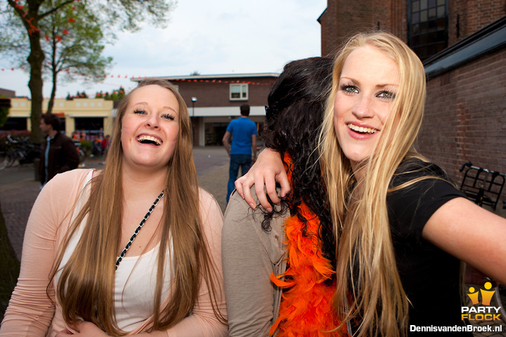 foto Koninginnedag, 30 april 2012, Kerkplein