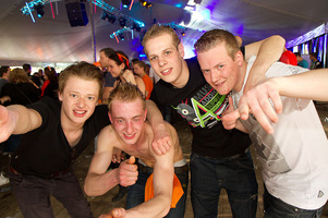 foto Queensday 2012, 30 april 2012, Oderkerkpark, Etten-Leur #707684