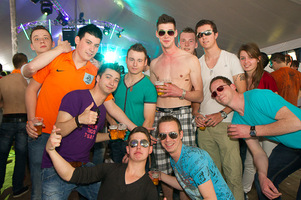 foto Queensday 2012, 30 april 2012, Oderkerkpark, Etten-Leur #707886