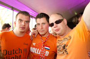 foto Queensday 2012, 30 april 2012, Oderkerkpark, Etten-Leur #707892