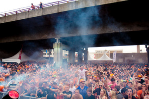 foto Beat the Bridge, 30 april 2012, John Frostbrug, Arnhem #708517