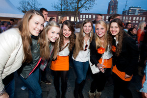 foto Absolutely Queensnight, 29 april 2012, Van Heekplein, Enschede #708706