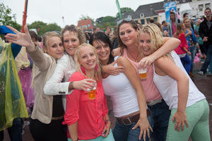 foto Dancetour, 8 juli 2012, Oldehoofsterkerkhof, Leeuwarden #721440