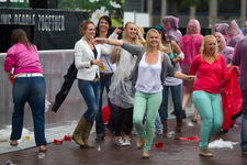 Foto's, Dancetour, 8 juli 2012, Oldehoofsterkerkhof, Leeuwarden