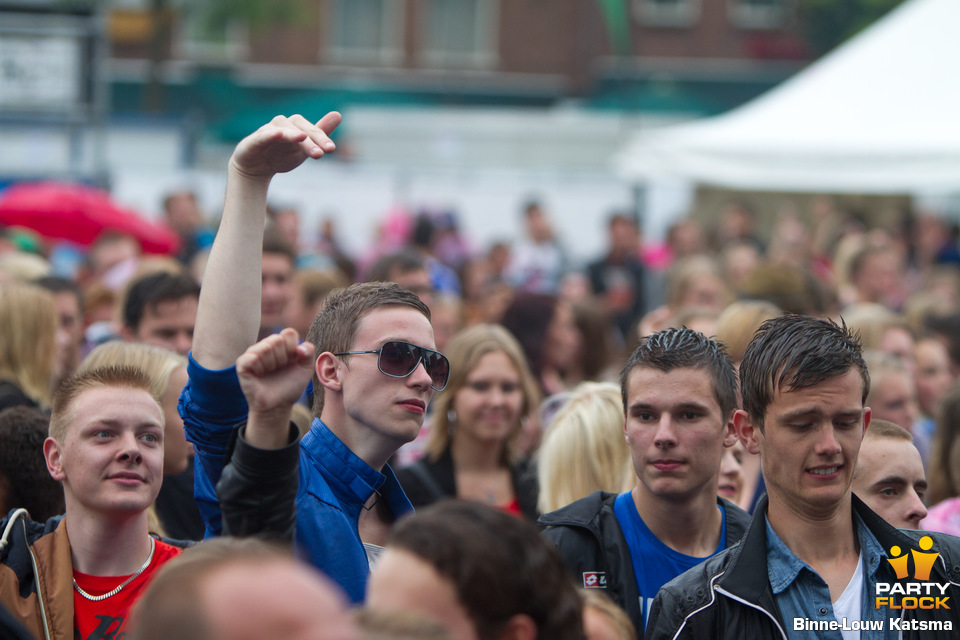 foto Dancetour, 8 juli 2012, Oldehoofsterkerkhof