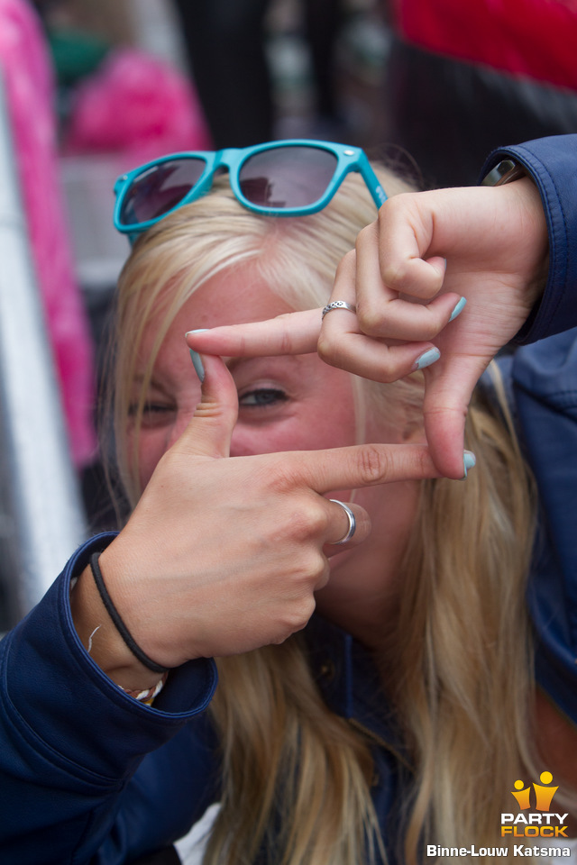 foto Dancetour, 8 juli 2012, Oldehoofsterkerkhof