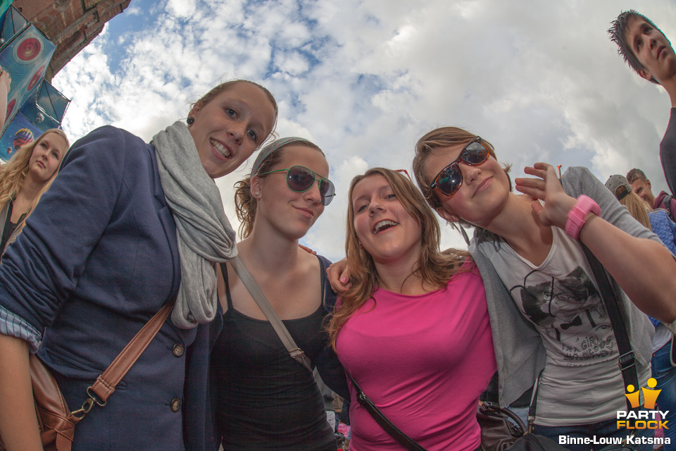 foto Dancetour, 8 juli 2012, Oldehoofsterkerkhof