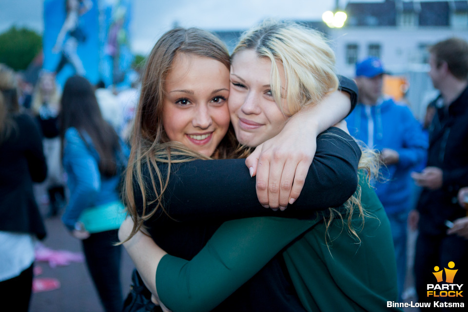 foto Dancetour, 8 juli 2012, Oldehoofsterkerkhof