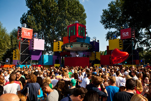 foto Loveland Festival, 11 augustus 2012, Sloterpark, Amsterdam #727312