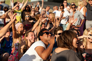 foto Ferry Corsten on the beach, 12 augustus 2012, Fuel, Bloemendaal aan zee #727733