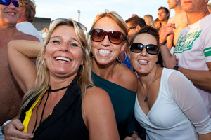 foto Ferry Corsten on the beach, 12 augustus 2012, Fuel, Bloemendaal aan zee #727762