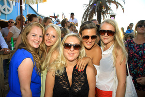 foto Click at the beach, 12 augustus 2012, Woodstock 69, Bloemendaal aan zee #727893