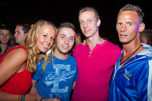 foto The Qontinent · Camping Pre Party, 10 augustus 2012, Puyenbroeck, Wachtebeke #727951