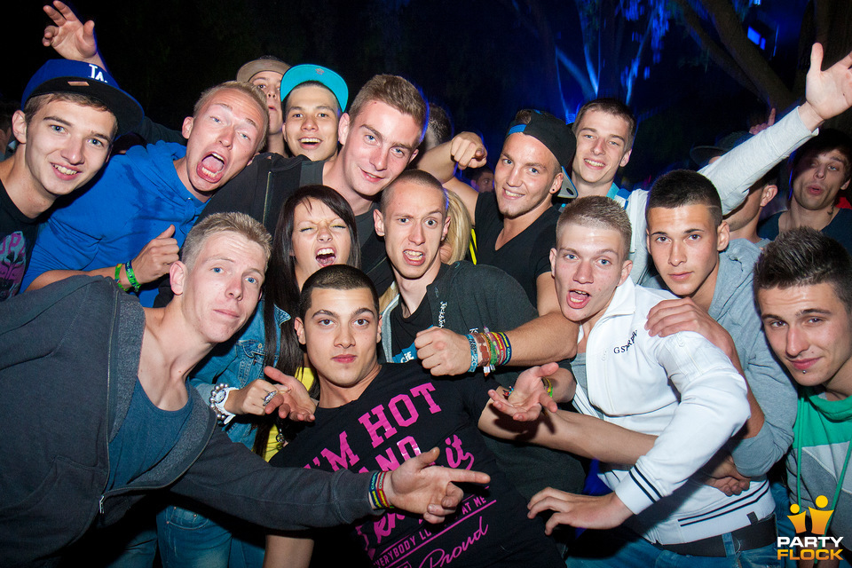 foto The Qontinent · Camping Pre Party, 10 augustus 2012, Puyenbroeck