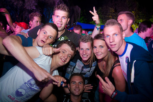foto The Qontinent · Camping Pre Party, 10 augustus 2012, Puyenbroeck, Wachtebeke #728033