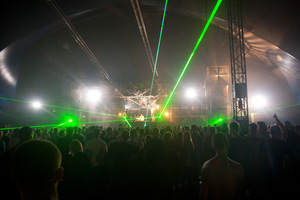 foto The Qontinent · Camping Pre Party, 10 augustus 2012, Puyenbroeck, Wachtebeke #728083