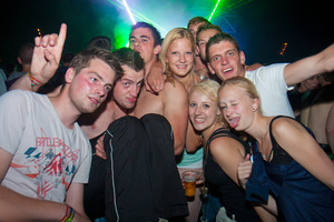 foto The Qontinent · Camping Pre Party, 10 augustus 2012, Puyenbroeck, Wachtebeke #728089