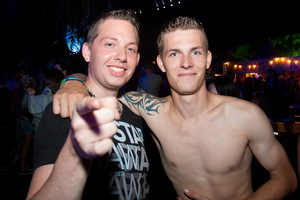 foto The Qontinent · Camping Pre Party, 10 augustus 2012, Puyenbroeck, Wachtebeke #728101