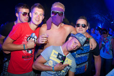 The Qontinent · Camping Pre Party foto