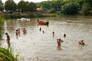 foto A Campingflight to Lowlands Paradise 2012, 19 augustus 2012, Walibi Holland, Biddinghuizen #729565