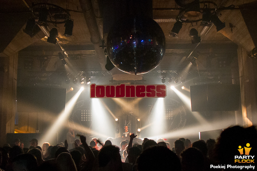 foto Loudness, 8 december 2012, Maassilo