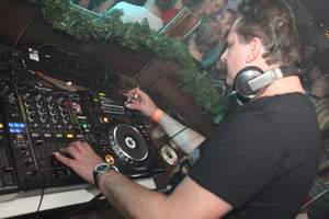 foto DJ Francois presents The Reunion, 25 december 2012, De Heuvel Gallery, Tilburg #750847