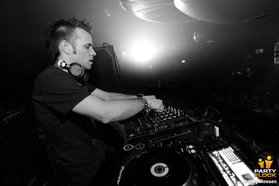 foto BKJN vs Partyraiser 3, 19 januari 2013, North Sea Venue, met Noize Suppressor