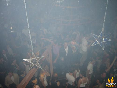 Foto's Partyflock meets ATMOZ, 16 maart 2002, Atmoz, Vosselaar